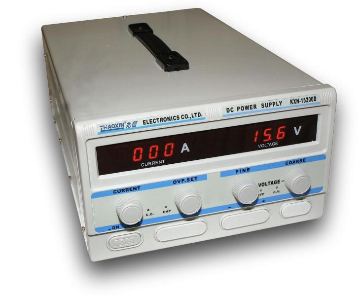 Alimentation de laboratoire KXN-15200D 0-15V/200A