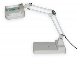 Lampe loupe T86-I avec grande lentille grossissante 8D