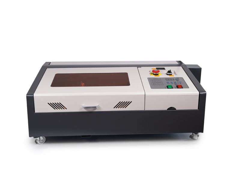 Gravure et découpe laser CO2 50W XM-3020