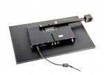 Moniteur FULL HD 15,6" HDMI, VGA, AV, BNC avec pince pour la connexion au pied du microscope